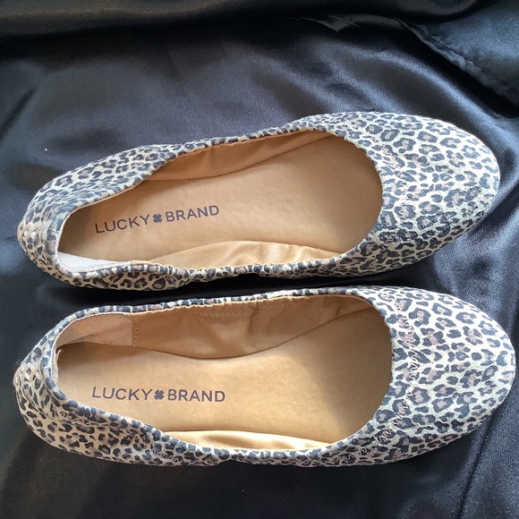 Lucky Brand Shoes - EUC Lucky Brand Ballet‎ leather flats animal leopard
